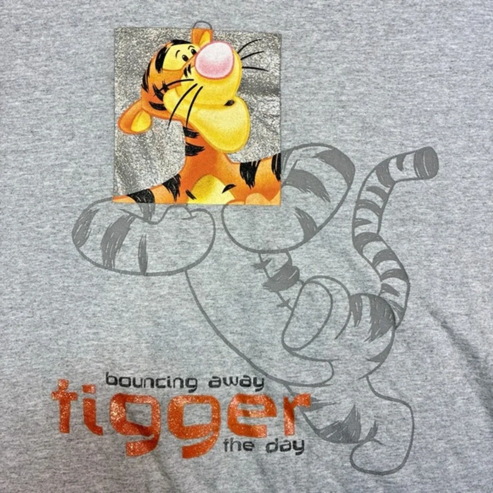 Vintage Disney Winnie‎ The Pooh Tigger Bouncing Away T Shirt Womens Large Gray